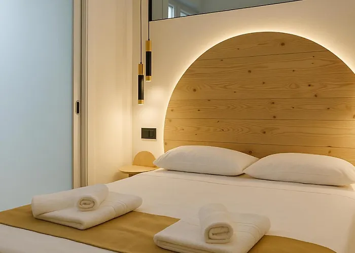 Zelun Suite Torremolinos Center